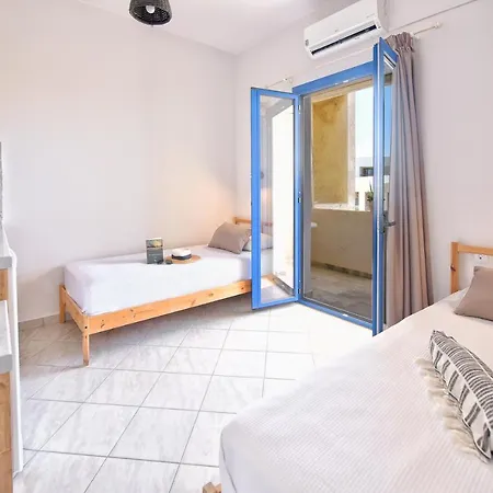 Mikes On The Apartment *