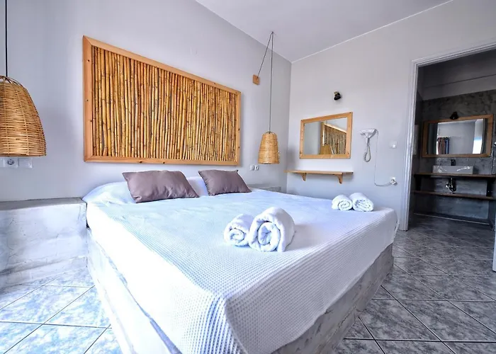 Mikes On The Апартаменты Херсониссос